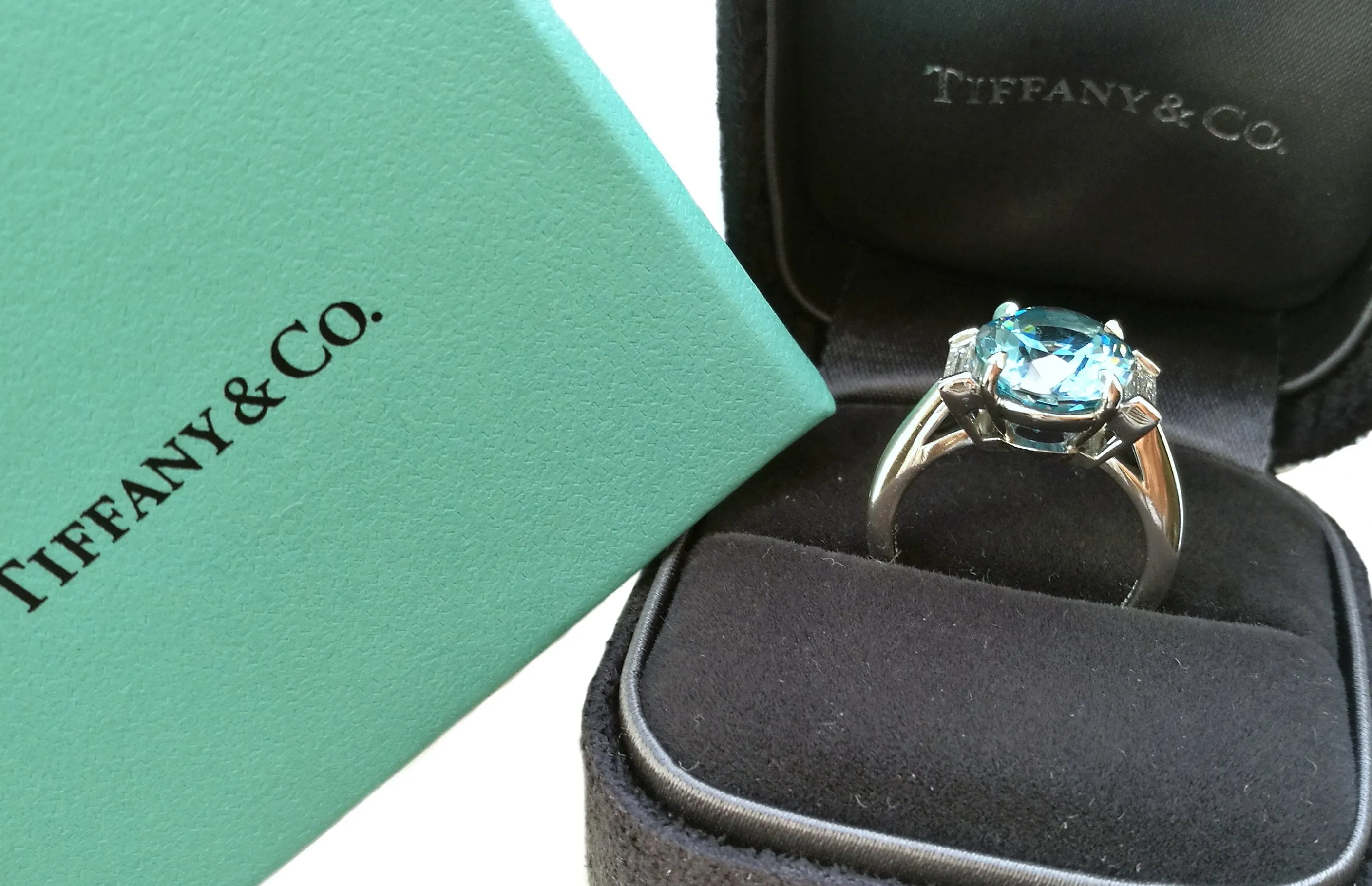 Tiffany & Co. 3-Stone 4.26ct Oval Aquamarine & Baguette Cut Diamond Ring